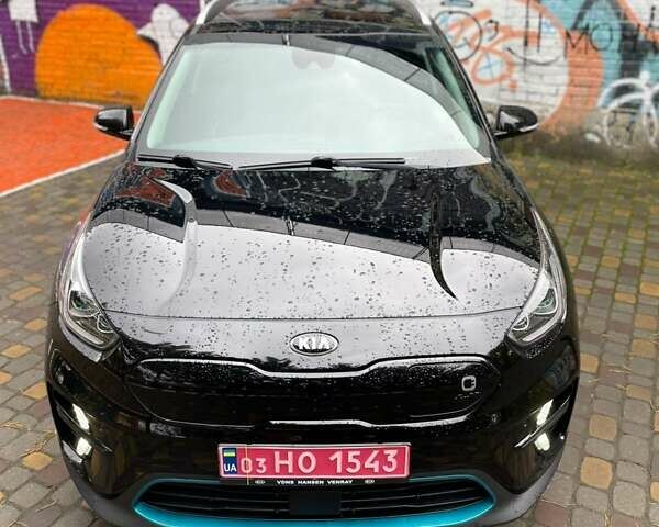 Киа Niro 2020 в Луцке на Automoto.ua Черный Киа Niro, объемом двигателя 0 л и пробегом 98 тыс. км за 20500 $, фото 3 на Automoto.ua