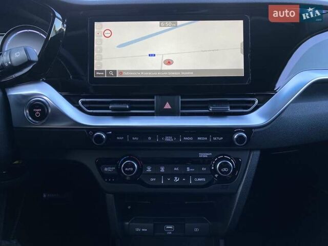 Черный Киа Niro, объемом двигателя 0 л и пробегом 93 тыс. км за 22700 $, фото 38 на Automoto.ua