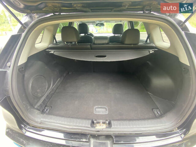 Чорний Кіа Niro, об'ємом двигуна 0 л та пробігом 139 тис. км за 16600 $, фото 10 на Automoto.ua