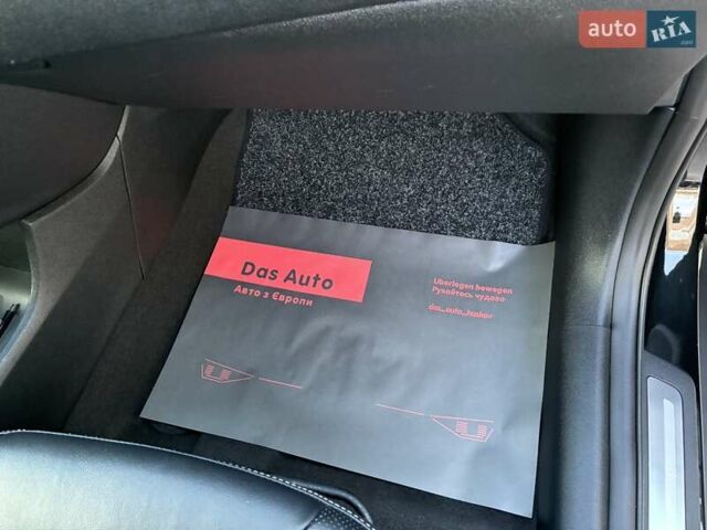 Черный Киа Niro, объемом двигателя 0 л и пробегом 105 тыс. км за 20500 $, фото 68 на Automoto.ua