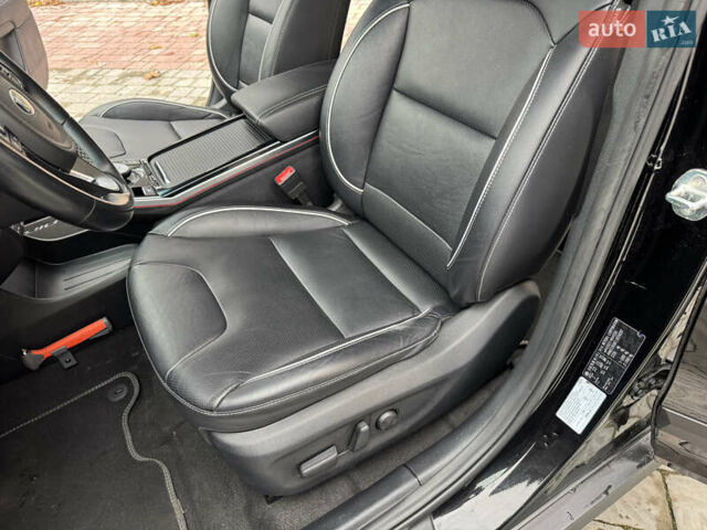 Чорний Кіа Niro, об'ємом двигуна 0 л та пробігом 109 тис. км за 17499 $, фото 26 на Automoto.ua