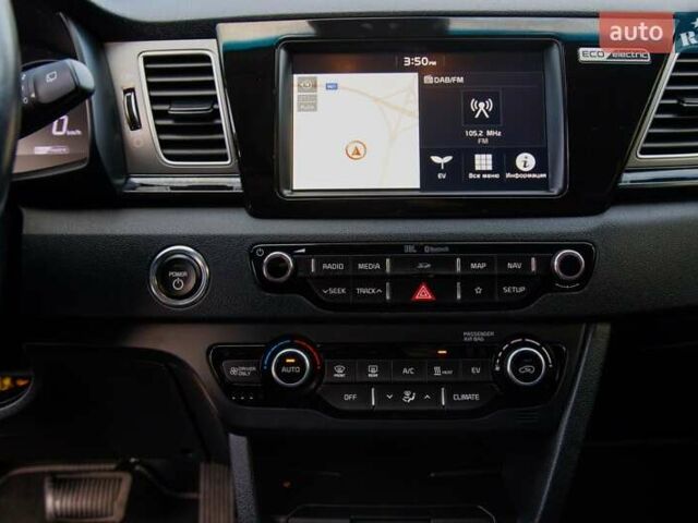Черный Киа Niro, объемом двигателя 0 л и пробегом 110 тыс. км за 17450 $, фото 36 на Automoto.ua