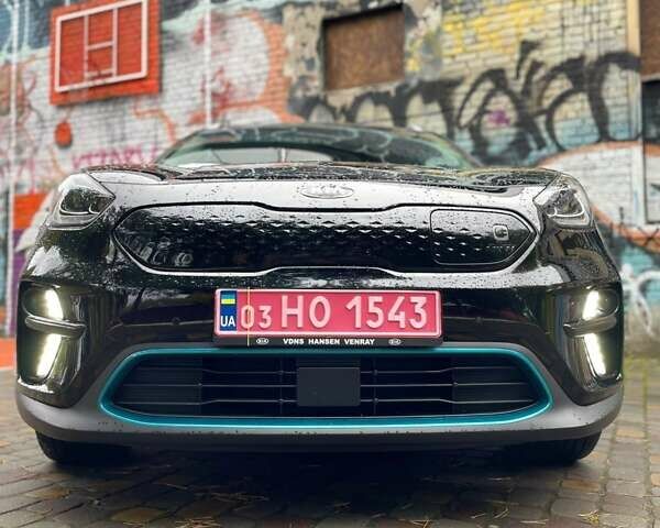 Киа Niro 2020 в Луцке на Automoto.ua Черный Киа Niro, объемом двигателя 0 л и пробегом 98 тыс. км за 20500 $, фото 1 на Automoto.ua
