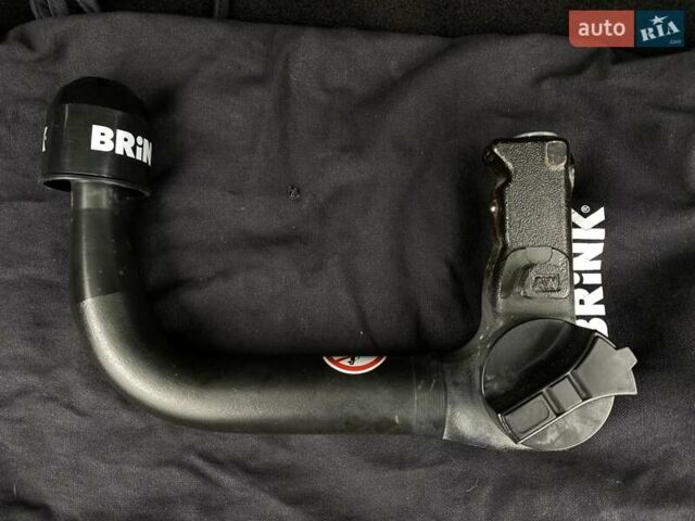 Чорний Кіа Niro, об'ємом двигуна 0 л та пробігом 107 тис. км за 22400 $, фото 65 на Automoto.ua