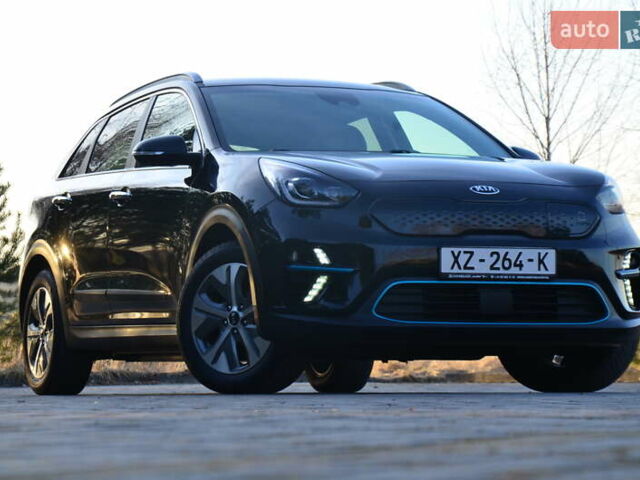 Черный Киа Niro, объемом двигателя 0 л и пробегом 68 тыс. км за 17450 $, фото 24 на Automoto.ua