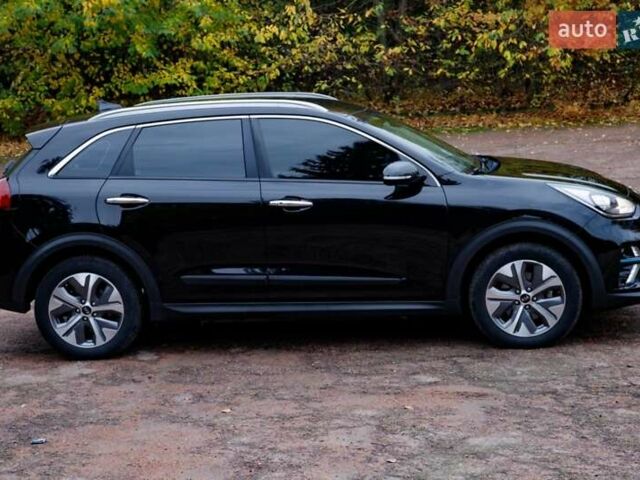 Киа Niro 2020 в Бердичеве на Automoto.ua Черный Киа Niro, объемом двигателя 0 л и пробегом 152 тыс. км за 16450 $, фото 12 на Automoto.ua