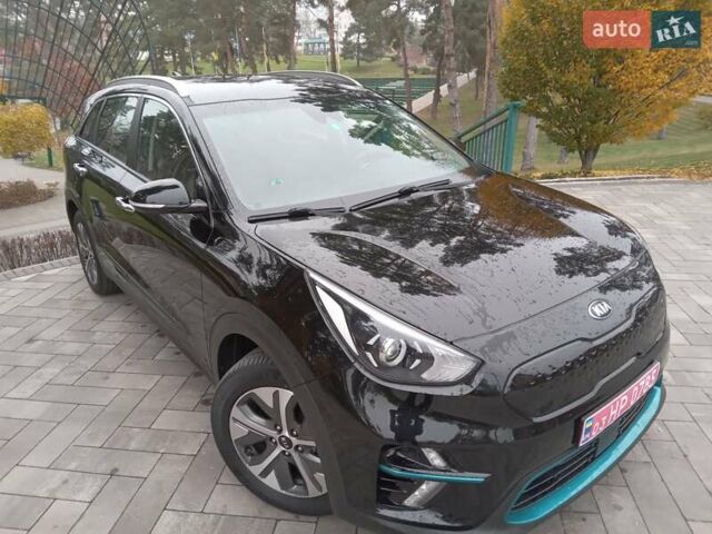 Черный Киа Niro, объемом двигателя 0 л и пробегом 92 тыс. км за 19945 $, фото 7 на Automoto.ua