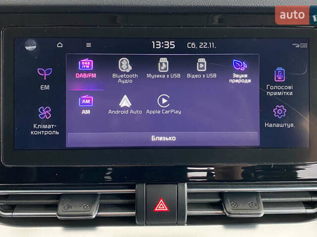 Чорний Кіа Niro, об'ємом двигуна 0 л та пробігом 70 тис. км за 22350 $, фото 38 на Automoto.ua