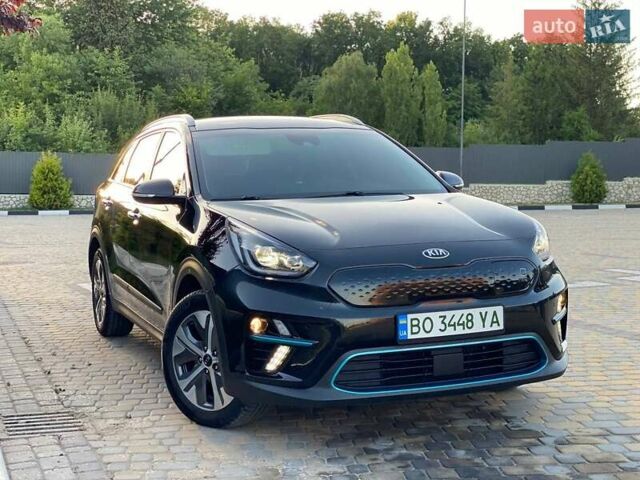 Черный Киа Niro, объемом двигателя 0 л и пробегом 112 тыс. км за 18999 $, фото 16 на Automoto.ua