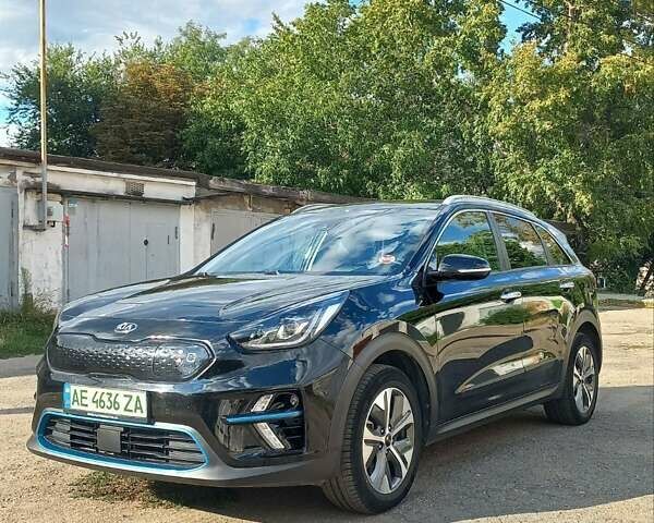 Киа Niro 2020 в Каменское - Днепродзержинск на Automoto.ua Черный Киа Niro, объемом двигателя 0 л и пробегом 83 тыс. км за 20300 $, фото 4 на Automoto.ua