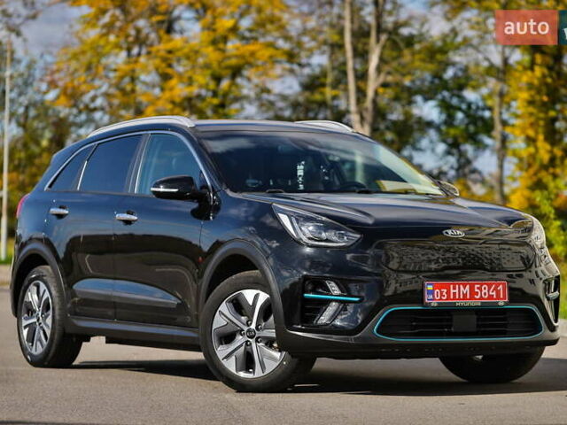 Черный Киа Niro, объемом двигателя 0 л и пробегом 124 тыс. км за 19500 $, фото 1 на Automoto.ua