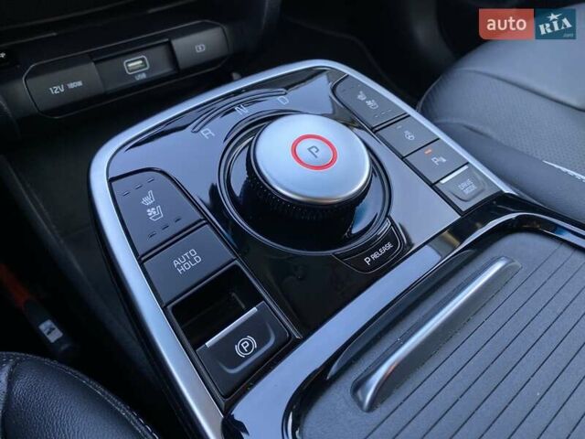 Черный Киа Niro, объемом двигателя 0 л и пробегом 83 тыс. км за 23200 $, фото 43 на Automoto.ua