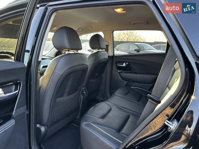 Черный Киа Niro, объемом двигателя 0 л и пробегом 112 тыс. км за 19999 $, фото 35 на Automoto.ua
