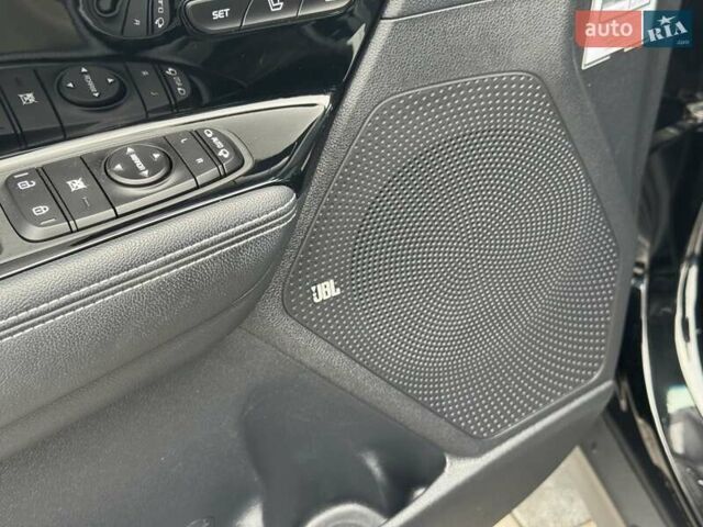 Черный Киа Niro, объемом двигателя 0 л и пробегом 113 тыс. км за 21900 $, фото 16 на Automoto.ua