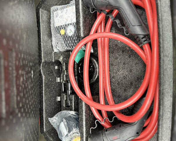 Черный Киа Niro, объемом двигателя 0 л и пробегом 93 тыс. км за 17999 $, фото 27 на Automoto.ua