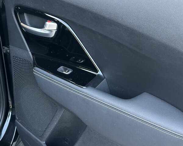 Черный Киа Niro, объемом двигателя 0 л и пробегом 112 тыс. км за 18750 $, фото 32 на Automoto.ua