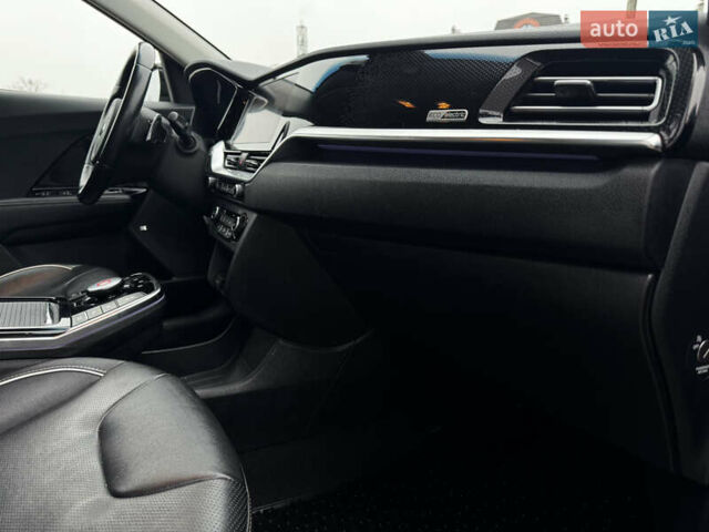 Черный Киа Niro, объемом двигателя 0 л и пробегом 159 тыс. км за 18950 $, фото 18 на Automoto.ua