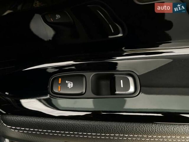 Чорний Кіа Niro, об'ємом двигуна 0 л та пробігом 131 тис. км за 21500 $, фото 9 на Automoto.ua