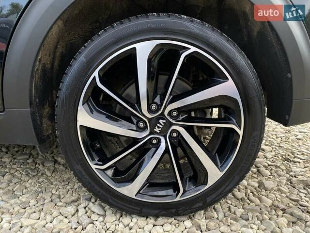 Киа Niro 2020 в Львове на Automoto.ua Черный Киа Niro, объемом двигателя 0 л и пробегом 83 тыс. км за 22200 $, фото 23 на Automoto.ua