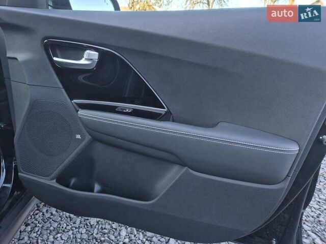 Черный Киа Niro, объемом двигателя 0 л и пробегом 132 тыс. км за 19449 $, фото 29 на Automoto.ua