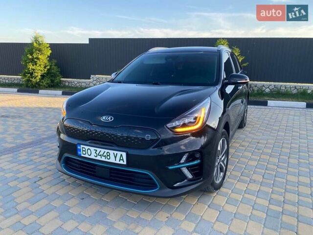 Черный Киа Niro, объемом двигателя 0 л и пробегом 109 тыс. км за 19850 $, фото 7 на Automoto.ua