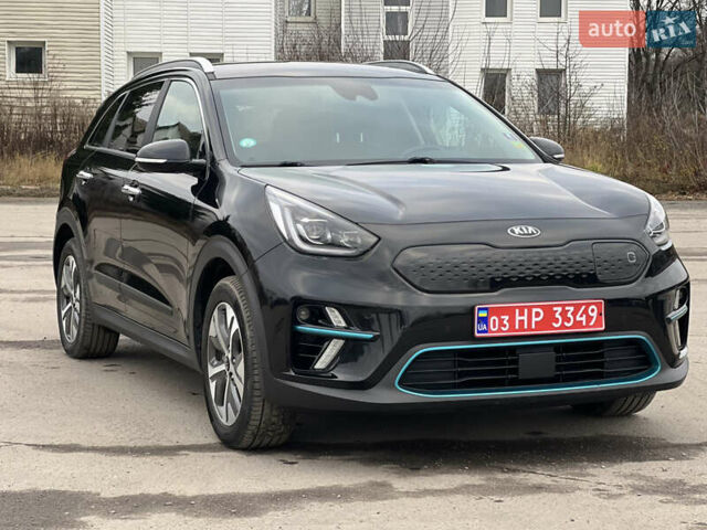 Чорний Кіа Niro, об'ємом двигуна 0 л та пробігом 140 тис. км за 17999 $, фото 1 на Automoto.ua