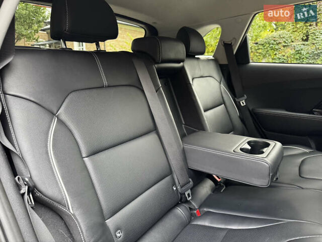 Черный Киа Niro, объемом двигателя 0 л и пробегом 78 тыс. км за 21700 $, фото 63 на Automoto.ua