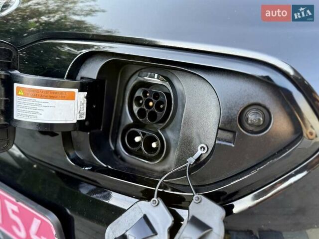 Черный Киа Niro, объемом двигателя 0 л и пробегом 128 тыс. км за 16800 $, фото 27 на Automoto.ua