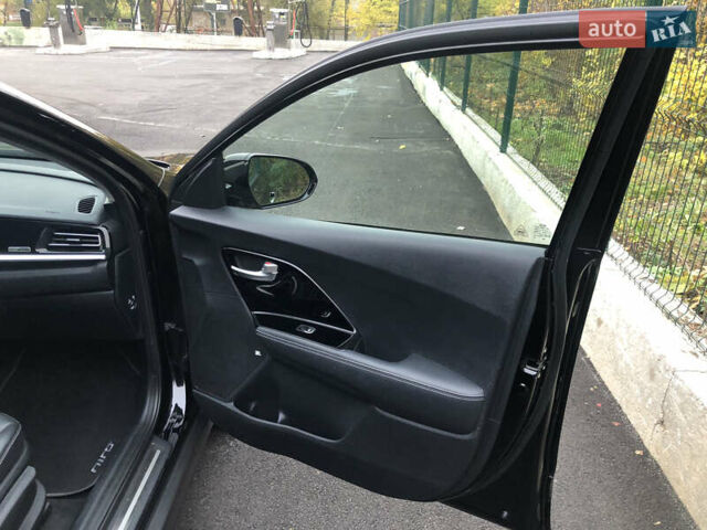 Киа Niro 2020 в Киеве на Automoto.ua Черный Киа Niro, объемом двигателя 0 л и пробегом 67 тыс. км за 21999 $, фото 36 на Automoto.ua