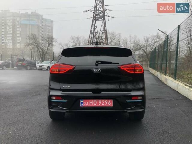 Черный Киа Niro, объемом двигателя 0 л и пробегом 40 тыс. км за 22950 $, фото 6 на Automoto.ua