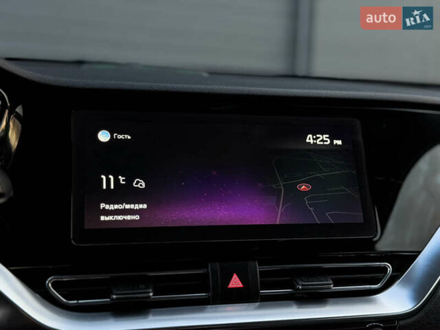 Черный Киа Niro, объемом двигателя 0 л и пробегом 142 тыс. км за 18900 $, фото 42 на Automoto.ua