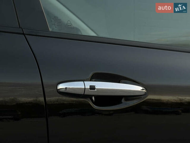 Черный Киа Niro, объемом двигателя 0 л и пробегом 142 тыс. км за 18900 $, фото 26 на Automoto.ua