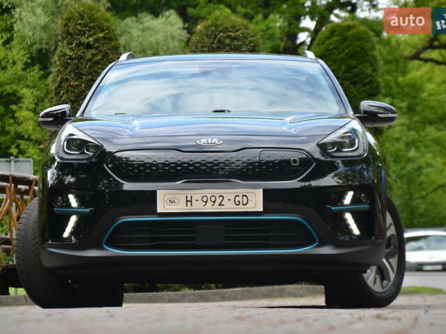 Черный Киа Niro, объемом двигателя 0 л и пробегом 76 тыс. км за 17550 $, фото 15 на Automoto.ua