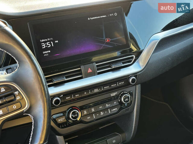 Черный Киа Niro, объемом двигателя 0 л и пробегом 112 тыс. км за 19999 $, фото 32 на Automoto.ua