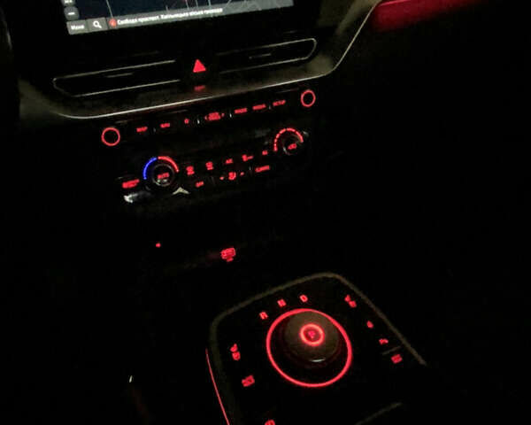 Киа Niro 2020 в Виннице на Automoto.ua Черный Киа Niro, объемом двигателя 0 л и пробегом 170 тыс. км за 18499 $, фото 24 на Automoto.ua