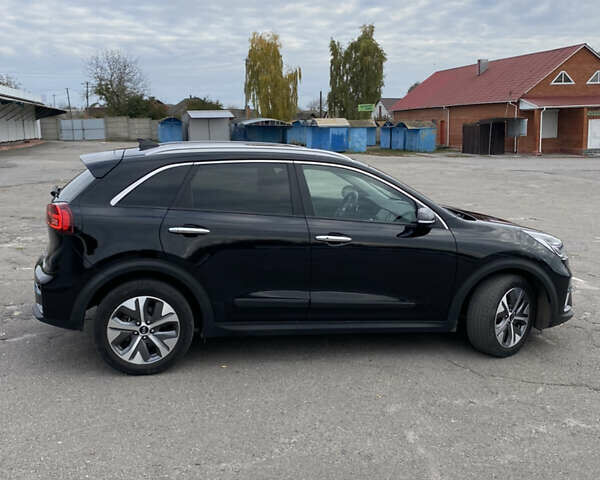 Киа Niro 2020 в Виннице на Automoto.ua Черный Киа Niro, объемом двигателя 0 л и пробегом 170 тыс. км за 18499 $, фото 10 на Automoto.ua