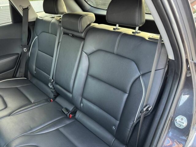 Черный Киа Niro, объемом двигателя 0 л и пробегом 142 тыс. км за 18900 $, фото 4 на Automoto.ua
