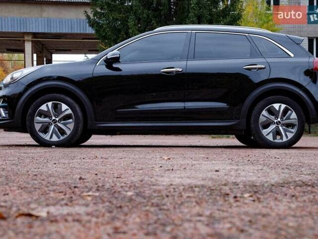 Киа Niro 2020 в Бердичеве на Automoto.ua Черный Киа Niro, объемом двигателя 0 л и пробегом 152 тыс. км за 16450 $, фото 13 на Automoto.ua