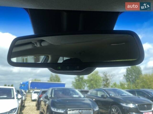 Чорний Кіа Niro, об'ємом двигуна 0 л та пробігом 131 тис. км за 21500 $, фото 44 на Automoto.ua