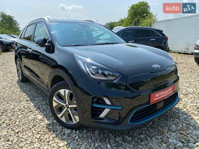 Черный Киа Niro, объемом двигателя 0 л и пробегом 115 тыс. км за 21300 $, фото 18 на Automoto.ua