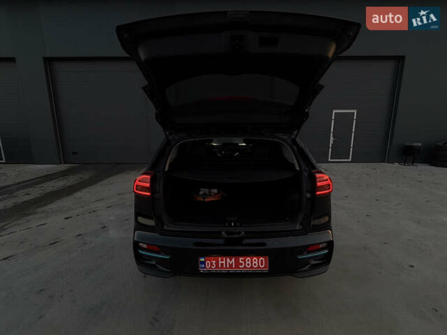 Черный Киа Niro, объемом двигателя 0 л и пробегом 142 тыс. км за 18900 $, фото 57 на Automoto.ua