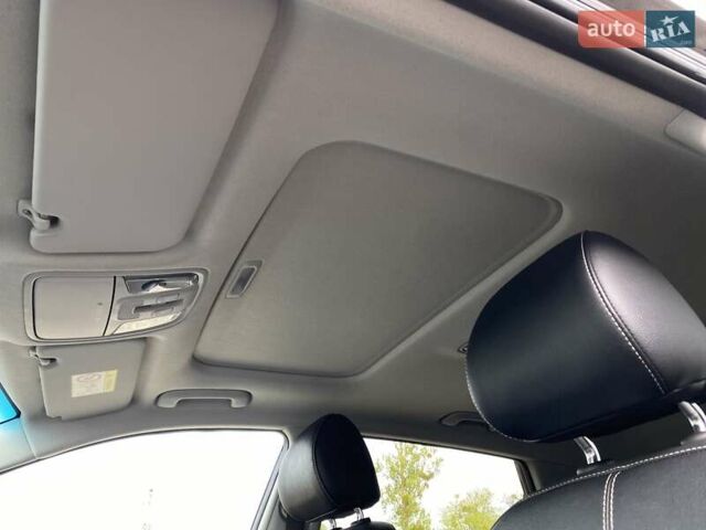 Чорний Кіа Niro, об'ємом двигуна 0 л та пробігом 96 тис. км за 20600 $, фото 23 на Automoto.ua