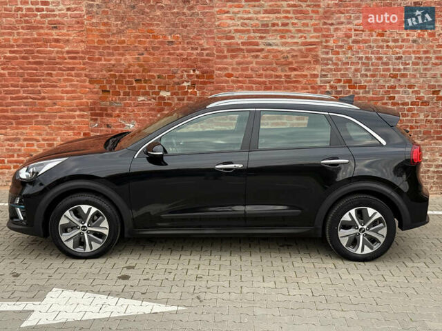 Черный Киа Niro, объемом двигателя 0 л и пробегом 92 тыс. км за 19899 $, фото 8 на Automoto.ua
