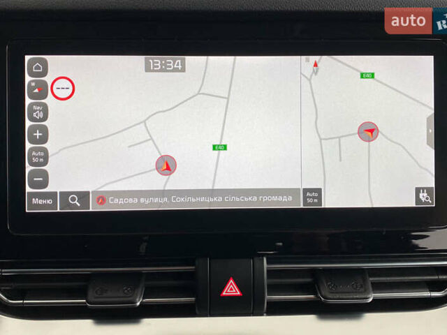 Чорний Кіа Niro, об'ємом двигуна 0 л та пробігом 70 тис. км за 22350 $, фото 32 на Automoto.ua