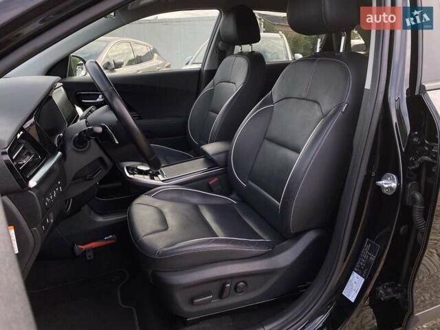 Черный Киа Niro, объемом двигателя 0 л и пробегом 83 тыс. км за 23200 $, фото 26 на Automoto.ua