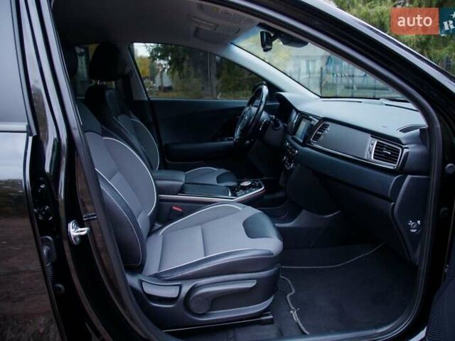 Киа Niro 2020 в Бердичеве на Automoto.ua Черный Киа Niro, объемом двигателя 0 л и пробегом 152 тыс. км за 16450 $, фото 66 на Automoto.ua