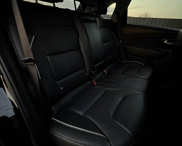 Черный Киа Niro, объемом двигателя 0 л и пробегом 142 тыс. км за 18900 $, фото 53 на Automoto.ua