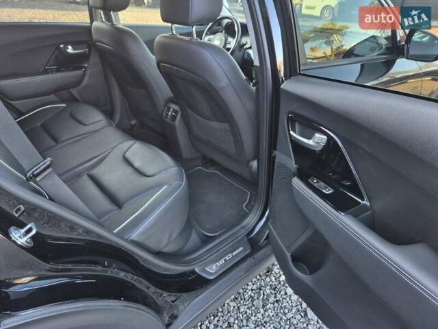 Черный Киа Niro, объемом двигателя 0 л и пробегом 132 тыс. км за 19449 $, фото 27 на Automoto.ua