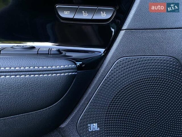 Черный Киа Niro, объемом двигателя 0 л и пробегом 93 тыс. км за 22700 $, фото 23 на Automoto.ua