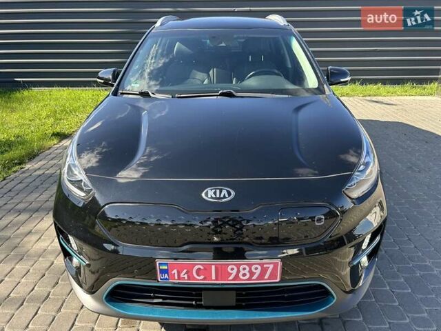 Чорний Кіа Niro, об'ємом двигуна 0 л та пробігом 135 тис. км за 18800 $, фото 5 на Automoto.ua